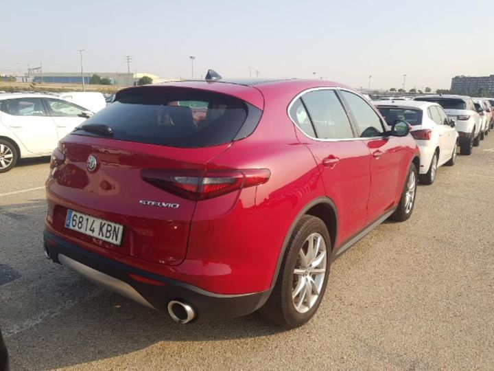 Photo 6 VIN: ZARFAHBU3H7B53828 - ALFA ROMEO STELVIO 