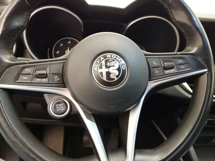 Photo 26 VIN: ZARFAHBU7J7C08044 - ALFA-ROMEO STELVIO &#3917 