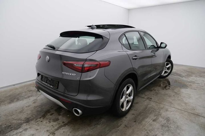 Photo 2 VIN: ZARFAHBU7J7C12708 - ALFA ROMEO STELVIO 