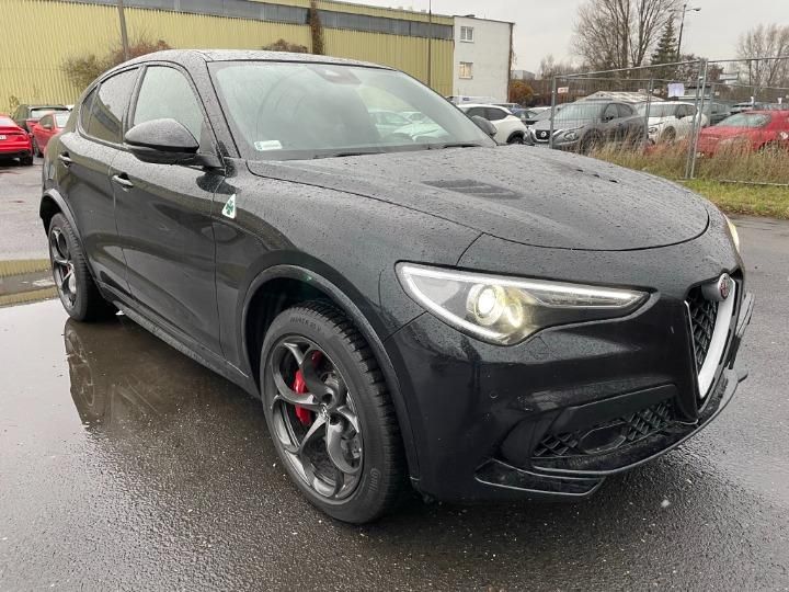 Photo 2 VIN: ZARFAHEV0J7C23246 - ALFA-ROMEO STELVIO SUV 