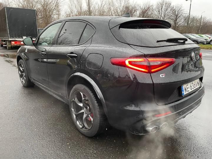 Photo 4 VIN: ZARFAHEV0J7C23246 - ALFA-ROMEO STELVIO SUV 