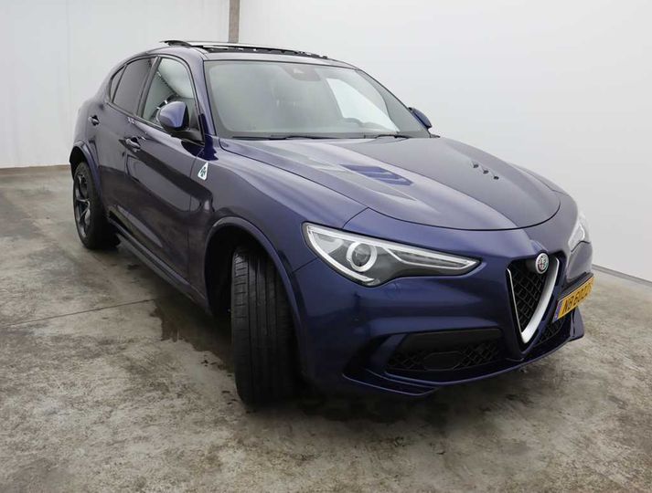 Photo 8 VIN: ZARFAHEV0J7C23635 - ALFA-ROMEO STELVIO 