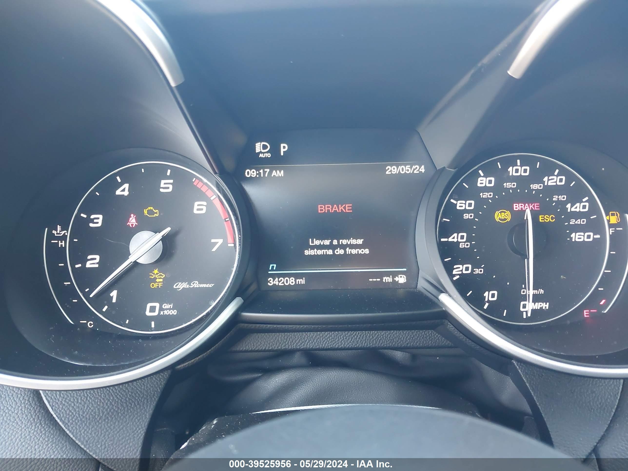Photo 6 VIN: ZARFAMAN0M7642049 - ALFA-ROMEO GIULIA 