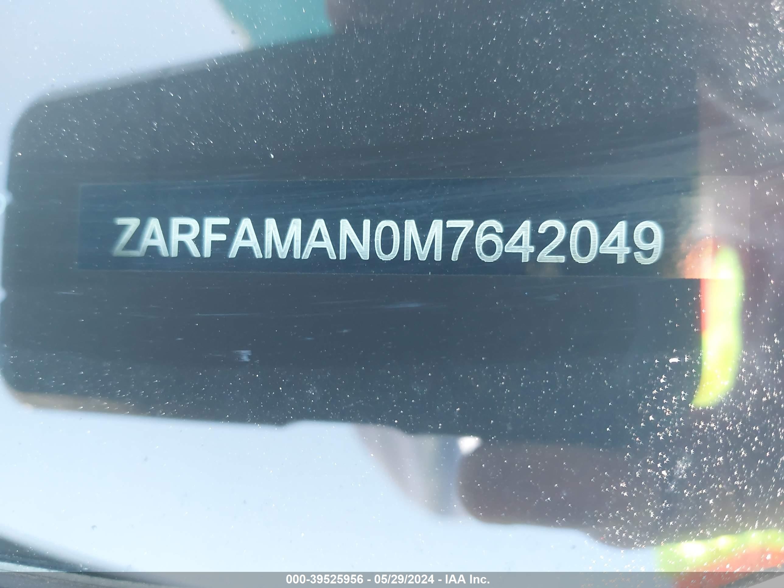 Photo 8 VIN: ZARFAMAN0M7642049 - ALFA-ROMEO GIULIA 