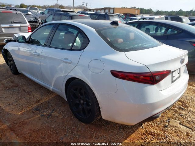 Photo 2 VIN: ZARFAMAN1M7646322 - ALFA ROMEO GIULIA (952) 