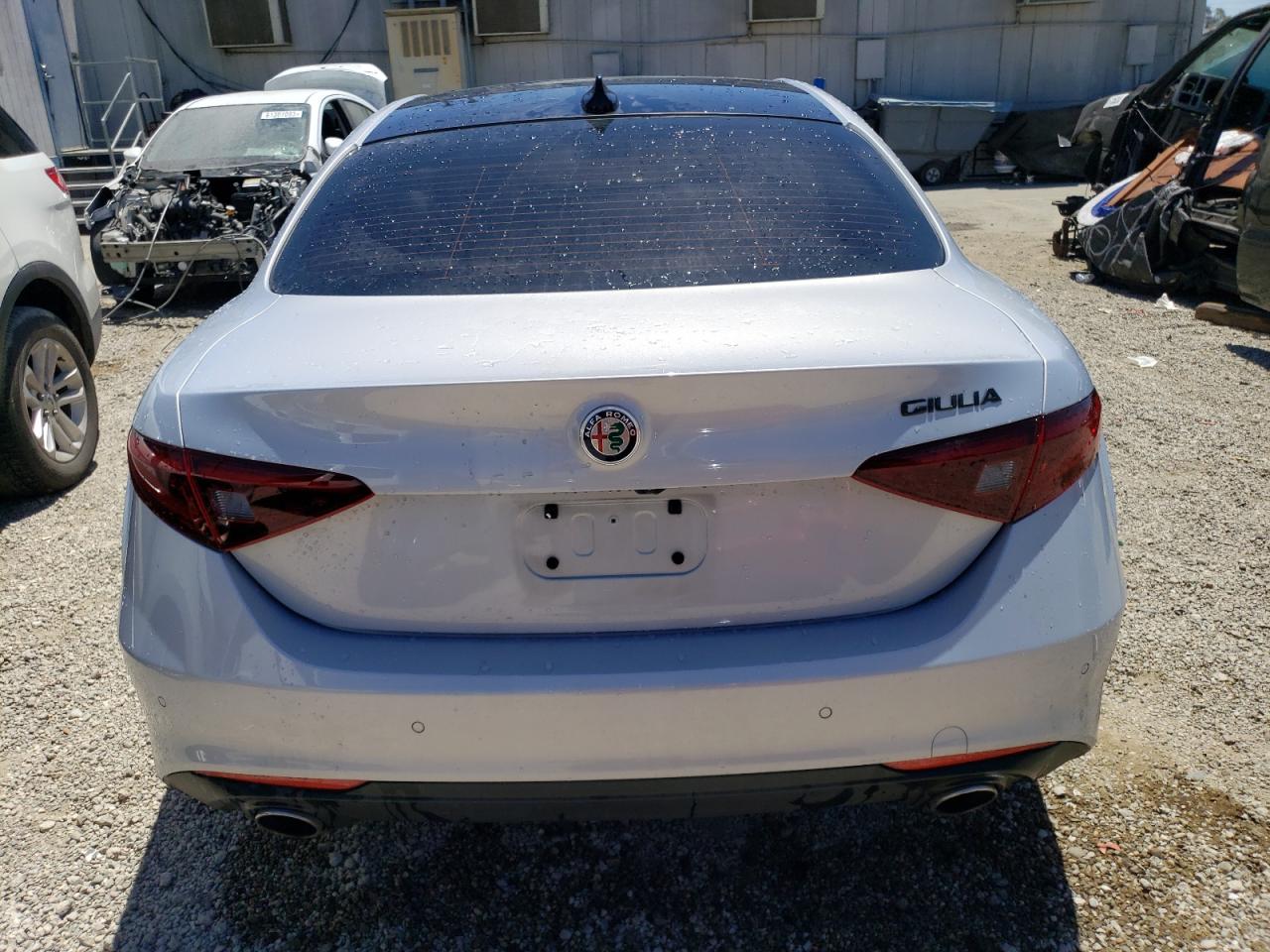 Photo 5 VIN: ZARFAMAN2M7647950 - ALFA-ROMEO GIULIA 