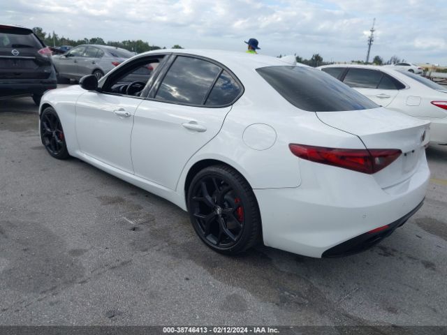 Photo 2 VIN: ZARFAMAN5L7633913 - ALFA ROMEO GIULIA 