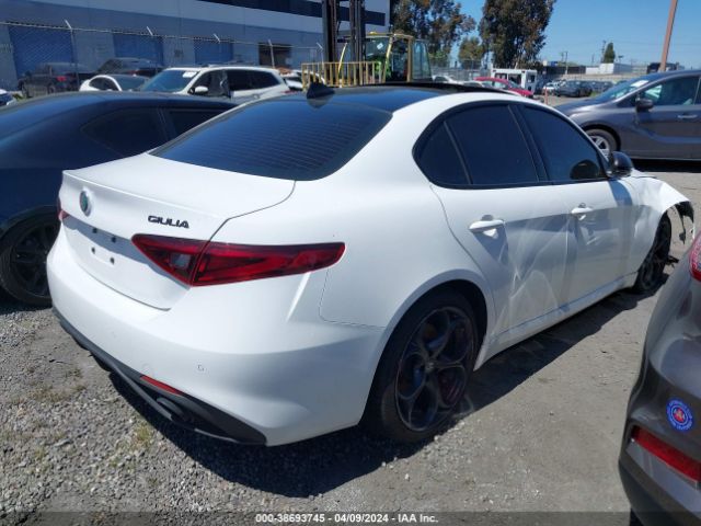 Photo 3 VIN: ZARFAMBN0M7640204 - ALFA-ROMEO GIULIA 