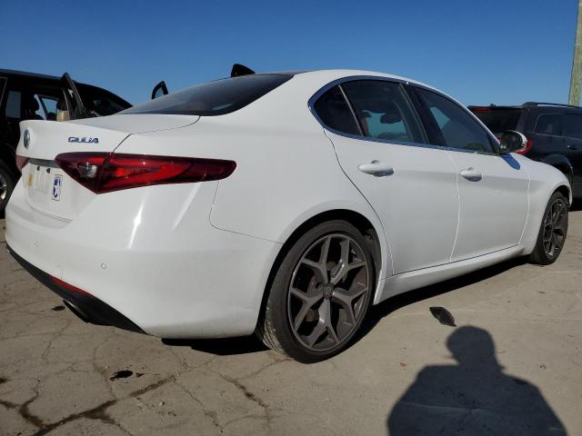 Photo 2 VIN: ZARFAMBN0M7644088 - ALFA-ROMEO GIULIA 