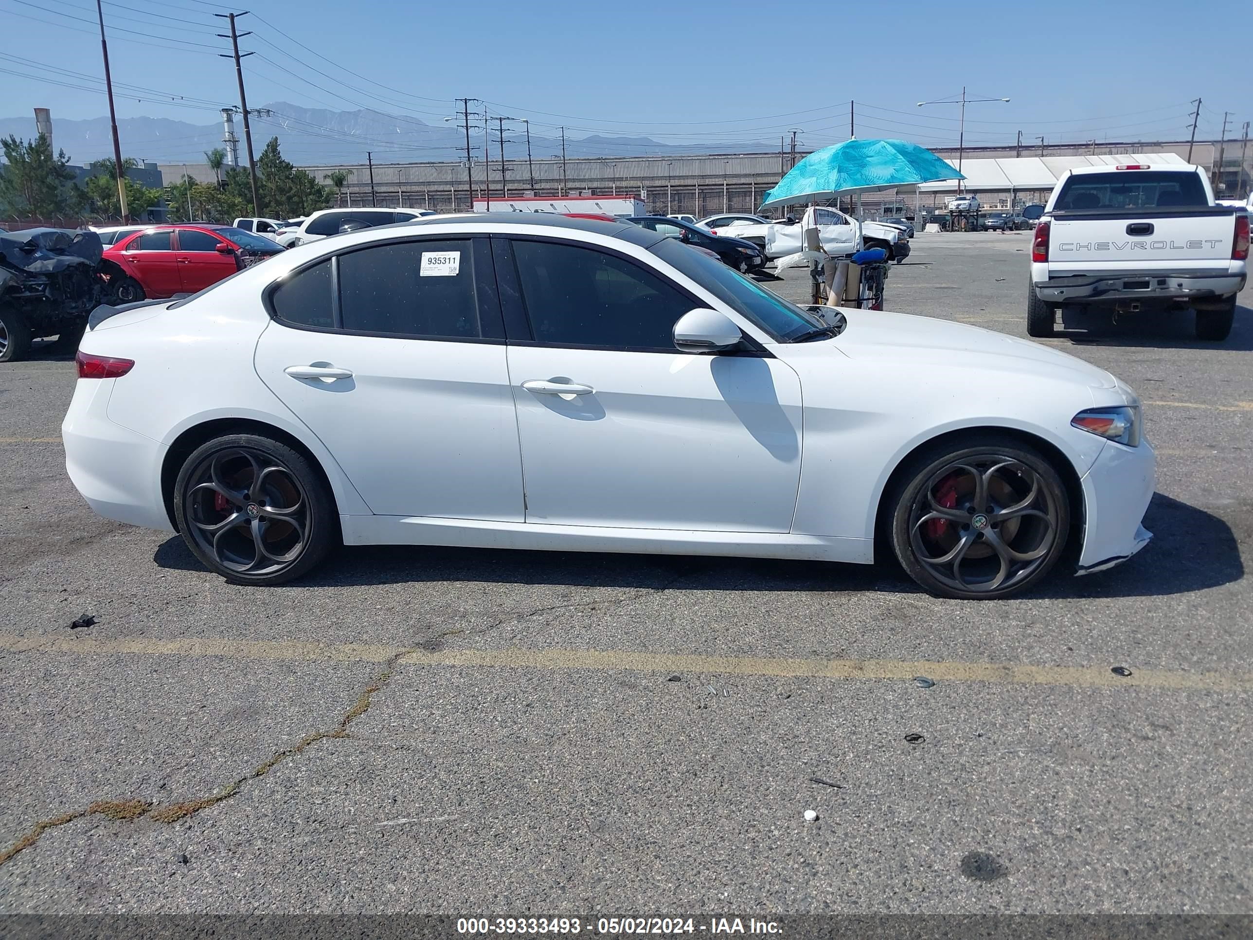 Photo 12 VIN: ZARFAMBNXK7604727 - ALFA ROMEO GIULIA 