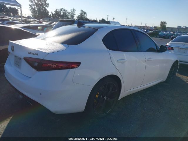 Photo 3 VIN: ZARFAMBNXM7645099 - ALFA-ROMEO GIULIA 