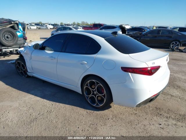 Photo 2 VIN: ZARFAMBNXN7656508 - ALFA ROMEO GIULIA (952) 