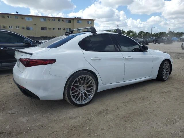 Photo 2 VIN: ZARFAMBNXN7664785 - ALFA ROMEO GIULIA SUP 