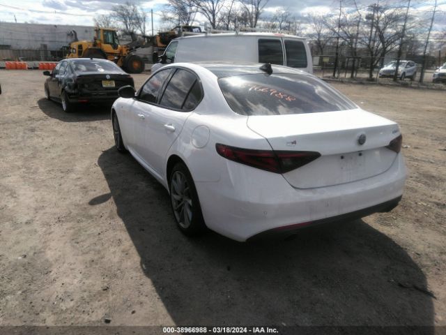 Photo 2 VIN: ZARFANBN9N7663911 - ALFA ROMEO GIULIA 