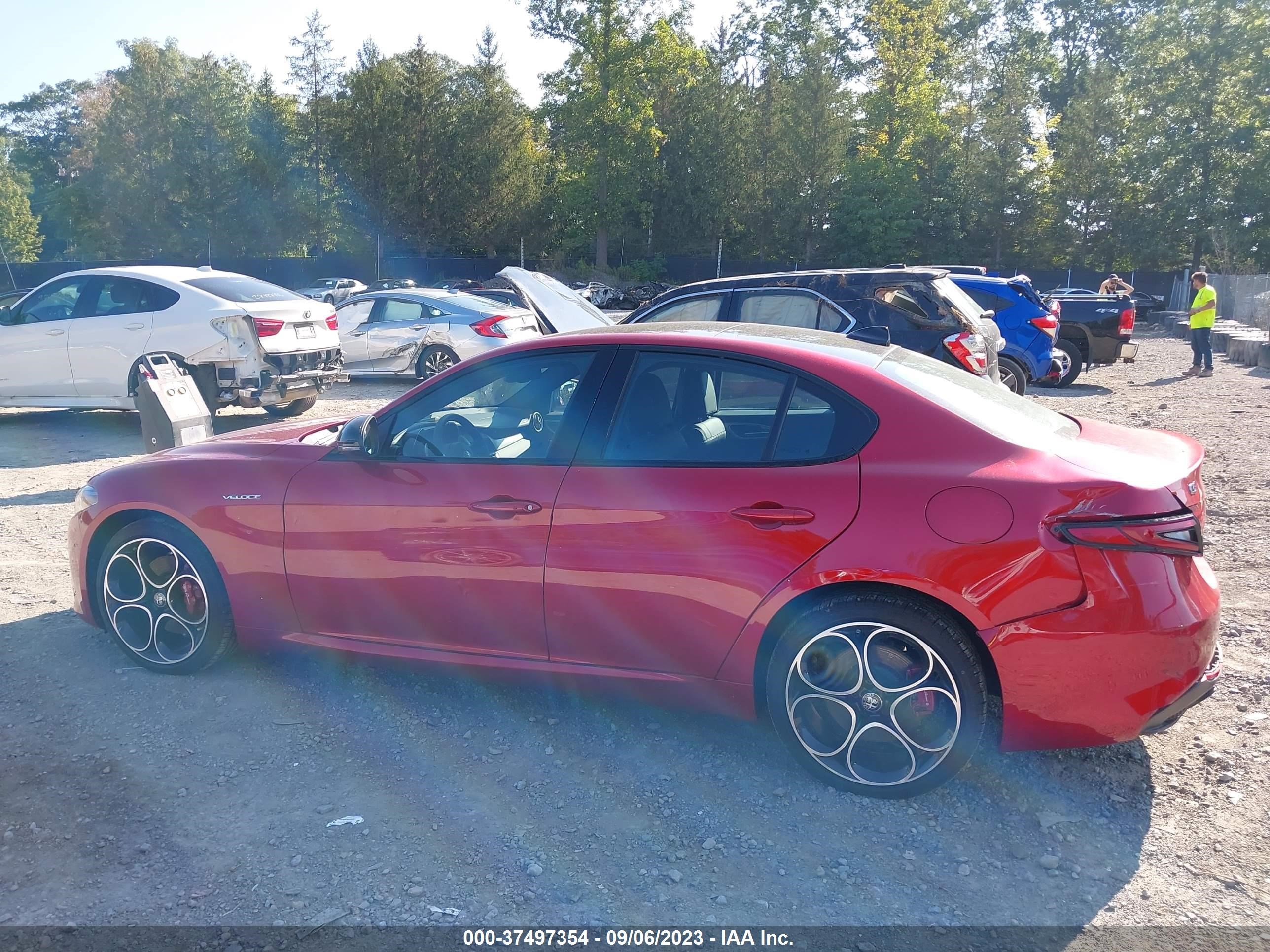 Photo 13 VIN: ZARFANBN9P7670523 - ALFA-ROMEO GIULIA 