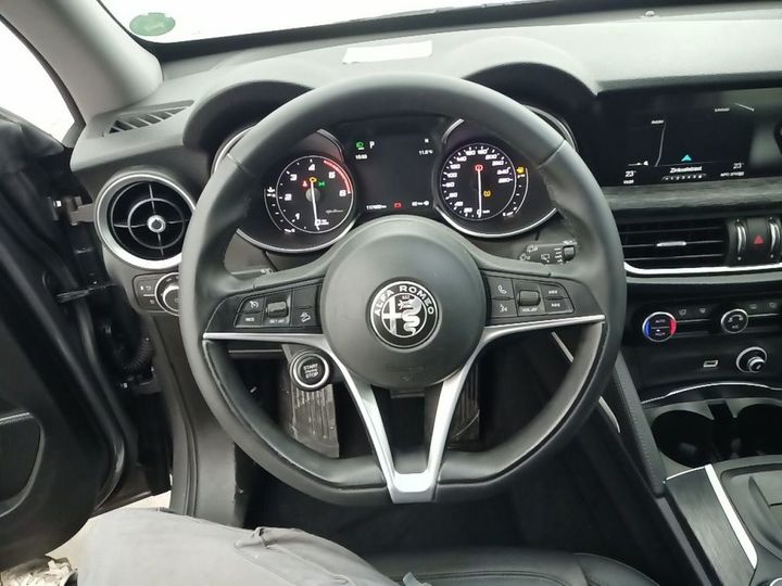 Photo 29 VIN: ZARPAGBX6K7C45998 - ALFA-ROMEO STELVIO 