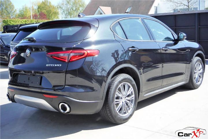 Photo 4 VIN: ZARPAGBX7K7C56587 - ALFA ROMEO STELVIO SUV 