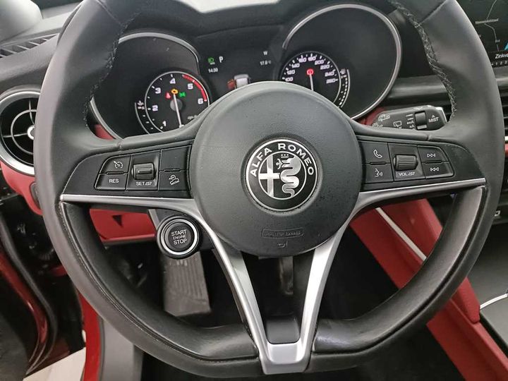 Photo 21 VIN: ZARPAGBX8K7C28006 - ALFA ROMEO STELVIO &#3917 