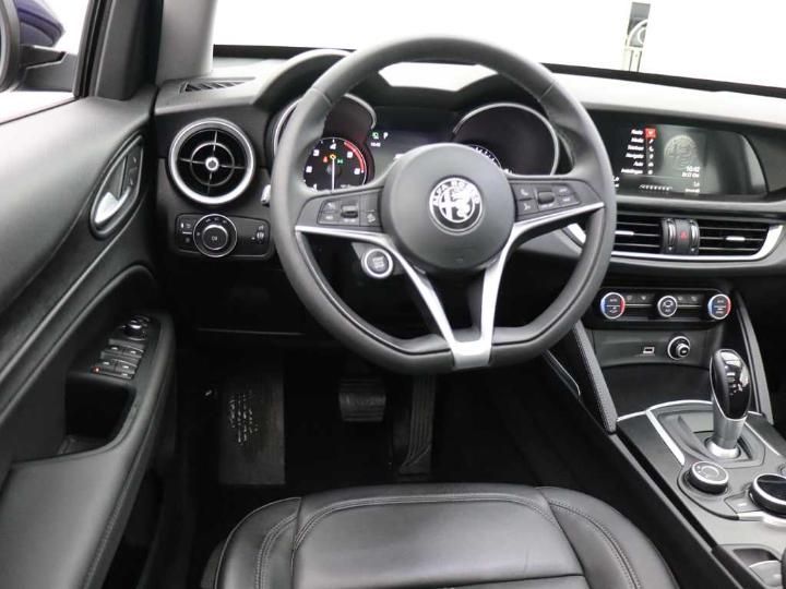 Photo 9 VIN: ZARPAGBXXK7C32106 - ALFA ROMEO STELVIO &#3917 