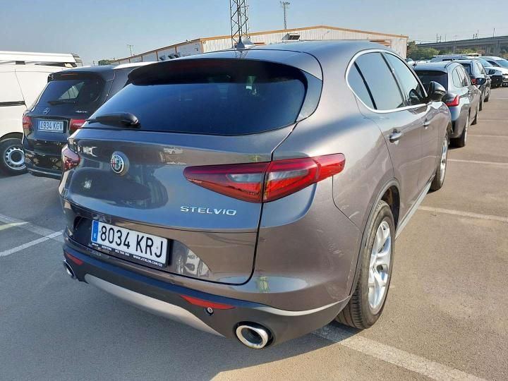 Photo 18 VIN: ZARPAGPX6K7C40714 - ALFA-ROMEO STELVIO 