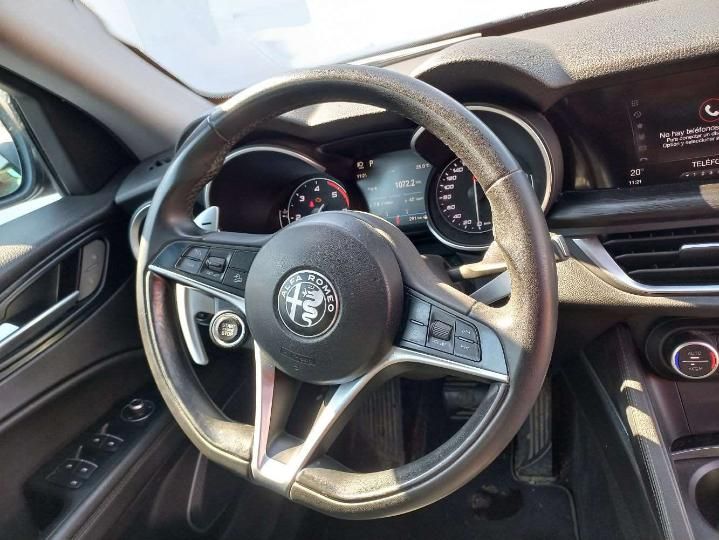 Photo 4 VIN: ZARPAGPX6K7C40714 - ALFA-ROMEO STELVIO 