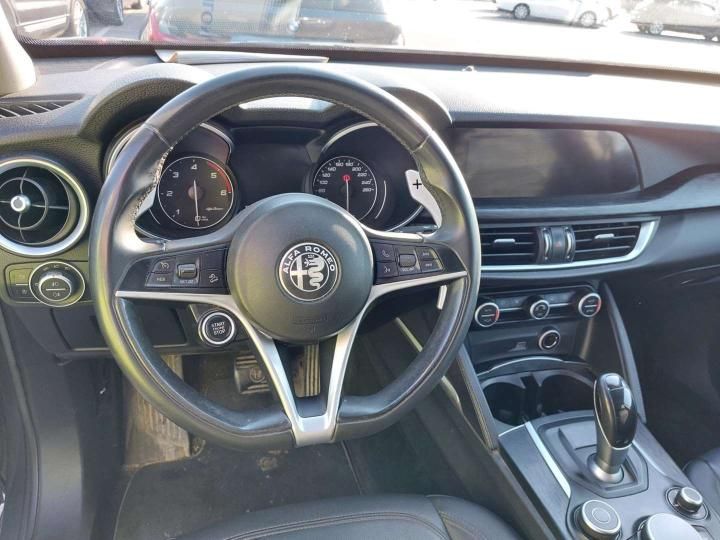 Photo 9 VIN: ZARPAGPX6K7C40714 - ALFA-ROMEO STELVIO 