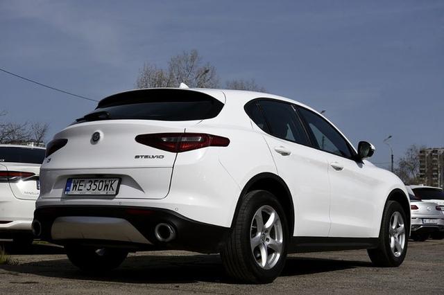 Photo 3 VIN: ZARPAHBN3K7C58700 - ALFA-ROMEO STELVIO 