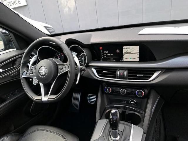 Photo 5 VIN: ZARPAHBX2K7C63453 - 3 ALFA ROMEO STELVIO 