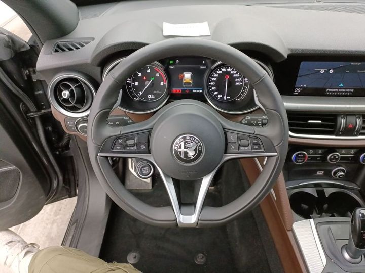 Photo 23 VIN: ZARPAHBX3K7C73120 - ALFA ROMEO STELVIO 