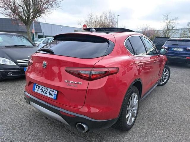 Photo 2 VIN: ZARPAHBX3L7C88072 - 3 ALFA ROMEO STELVIO 