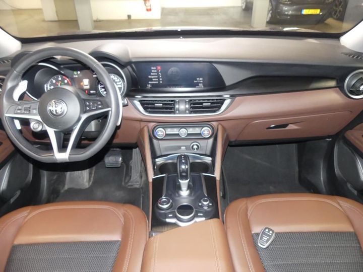 Photo 8 VIN: ZARPAHBX8K7C33759 - ALFA ROMEO STELVIO 