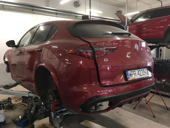 Photo 10 VIN: ZARPAHEV0K7C66894 - ALFA-ROMEO STELVIO 