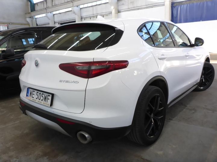 Photo 3 VIN: ZARPAHPN6K7C52317 - ALFA ROMEO STELVIO 