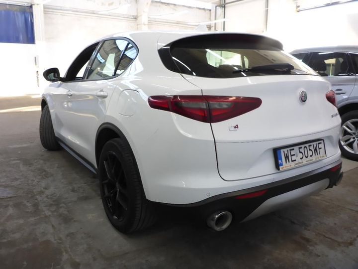 Photo 4 VIN: ZARPAHPN6K7C52317 - ALFA ROMEO STELVIO 