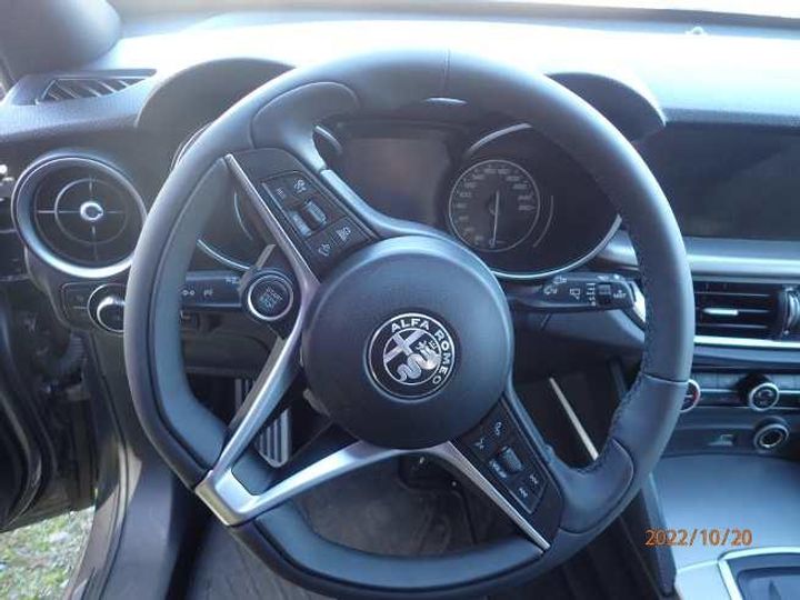 Photo 7 VIN: ZARPAHPN8K7C62685 - ALFA-ROMEO STELVIO SUV 