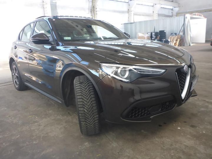 Photo 13 VIN: ZARPAHPNXK7C48223 - ALFA ROMEO STELVIO 