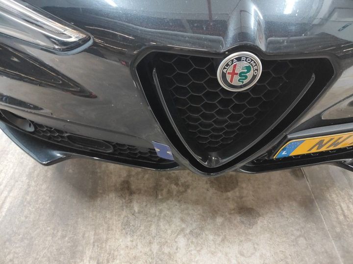 Photo 26 VIN: ZARPAHPX9N7D49792 - ALFA-ROMEO STELVIO '17 