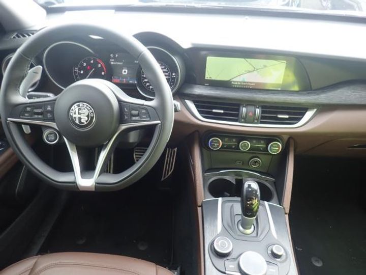 Photo 4 VIN: ZARPAHPXXK7C46733 - ALFA-ROMEO STELVIO 