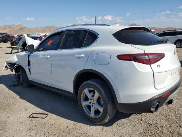 Photo 1 VIN: ZASFAKAN0J7B69402 - ALFA ROMEO STELVIO 