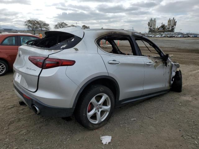 Photo 2 VIN: ZASFAKAN1J7B88220 - ALFA ROMEO STELVIO 