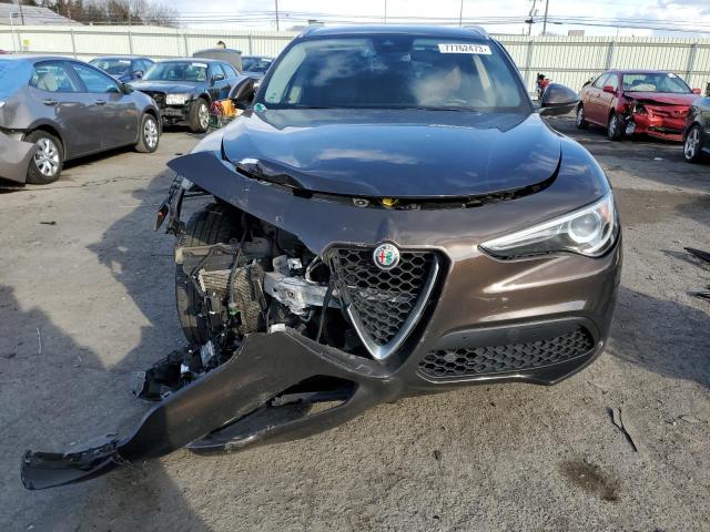 Photo 4 VIN: ZASFAKAN2J7B81440 - ALFA-ROMEO STELVIO 