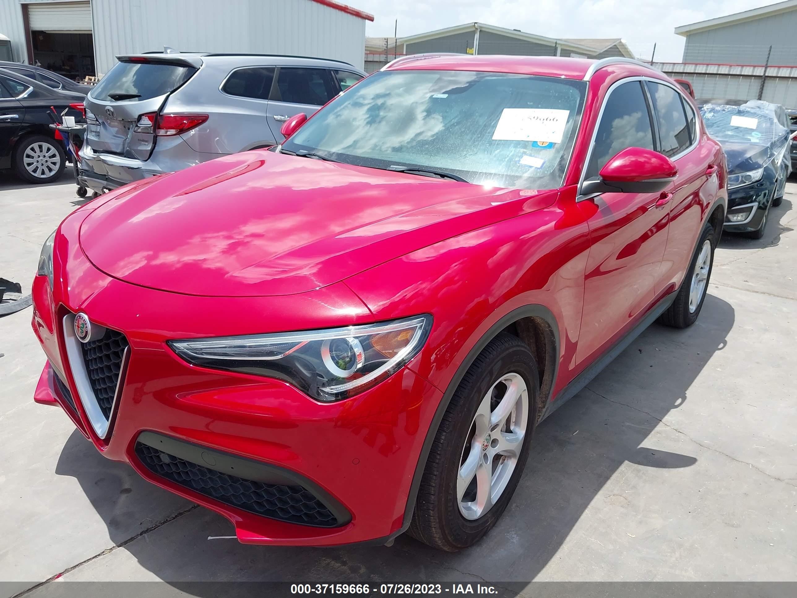 Photo 1 VIN: ZASFAKAN3J7B88932 - ALFA-ROMEO STELVIO 