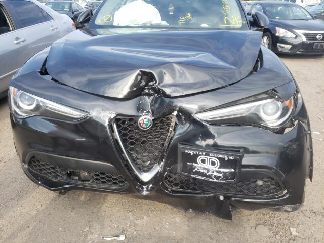 Photo 8 VIN: ZASFAKAN5J7B74160 - ALFA ROMEO STELVIO 