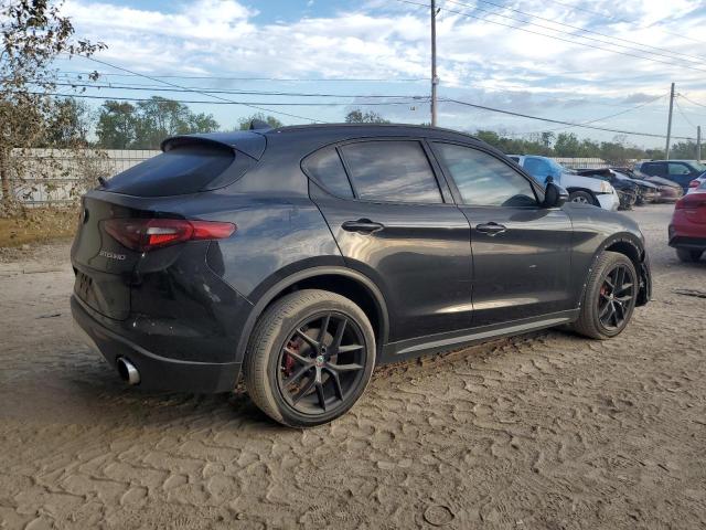 Photo 2 VIN: ZASFAKAN6J7B87113 - ALFA ROMEO STELVIO 