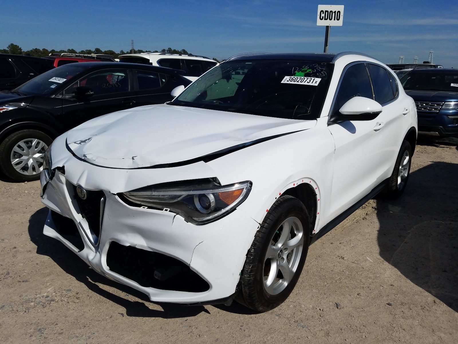 Photo 1 VIN: ZASFAKAN7J7B83054 - ALFA-ROMEO STELVIO 