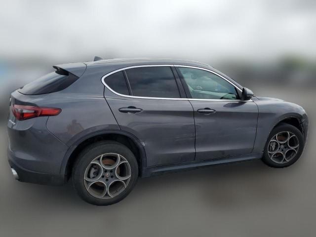 Photo 2 VIN: ZASFAKAN8J7B74833 - ALFA-ROMEO STELVIO 