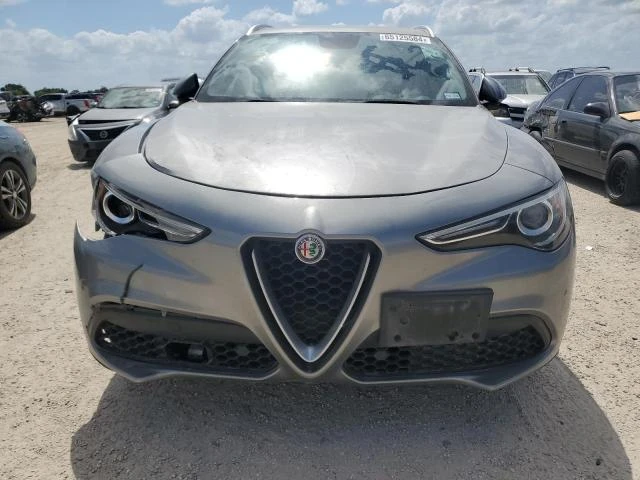 Photo 4 VIN: ZASFAKAN9J7B88059 - ALFA-ROMEO STELVIO 