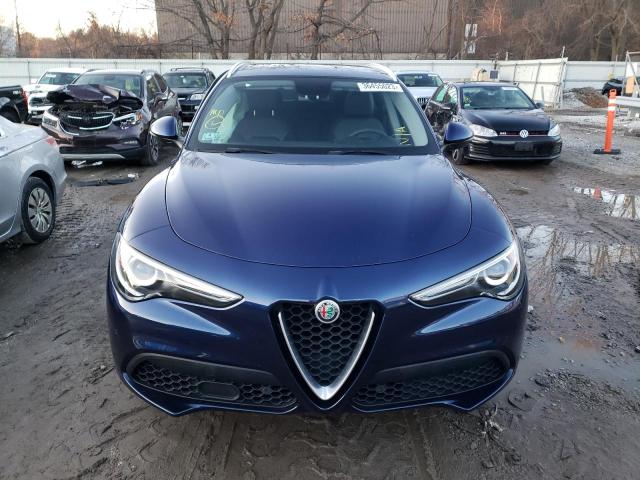 Photo 4 VIN: ZASFAKBN0J7B84237 - ALFA-ROMEO STELVIO TI 