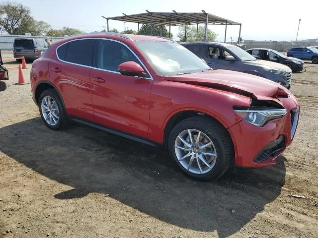 Photo 3 VIN: ZASFAKBN2J7B78228 - ALFA-ROMEO STELVIO TI 