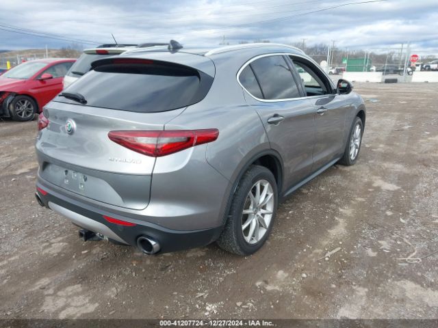 Photo 3 VIN: ZASFAKBN3J7B63074 - ALFA ROMEO STELVIO 